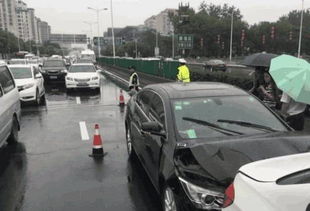 汽车追尾全损赔多少 汽车追尾全损赔多少