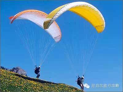 滑翔伞玩家被吸8千米高空 官方调查(滑翔伞玩家高空奇遇，被吸升八千米，官方启动全面调查)